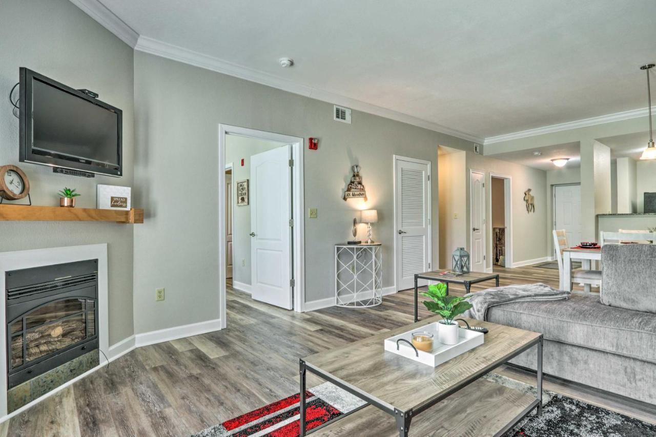 Downtown Pigeon Forge Condo With Pool Access! Exterior photo