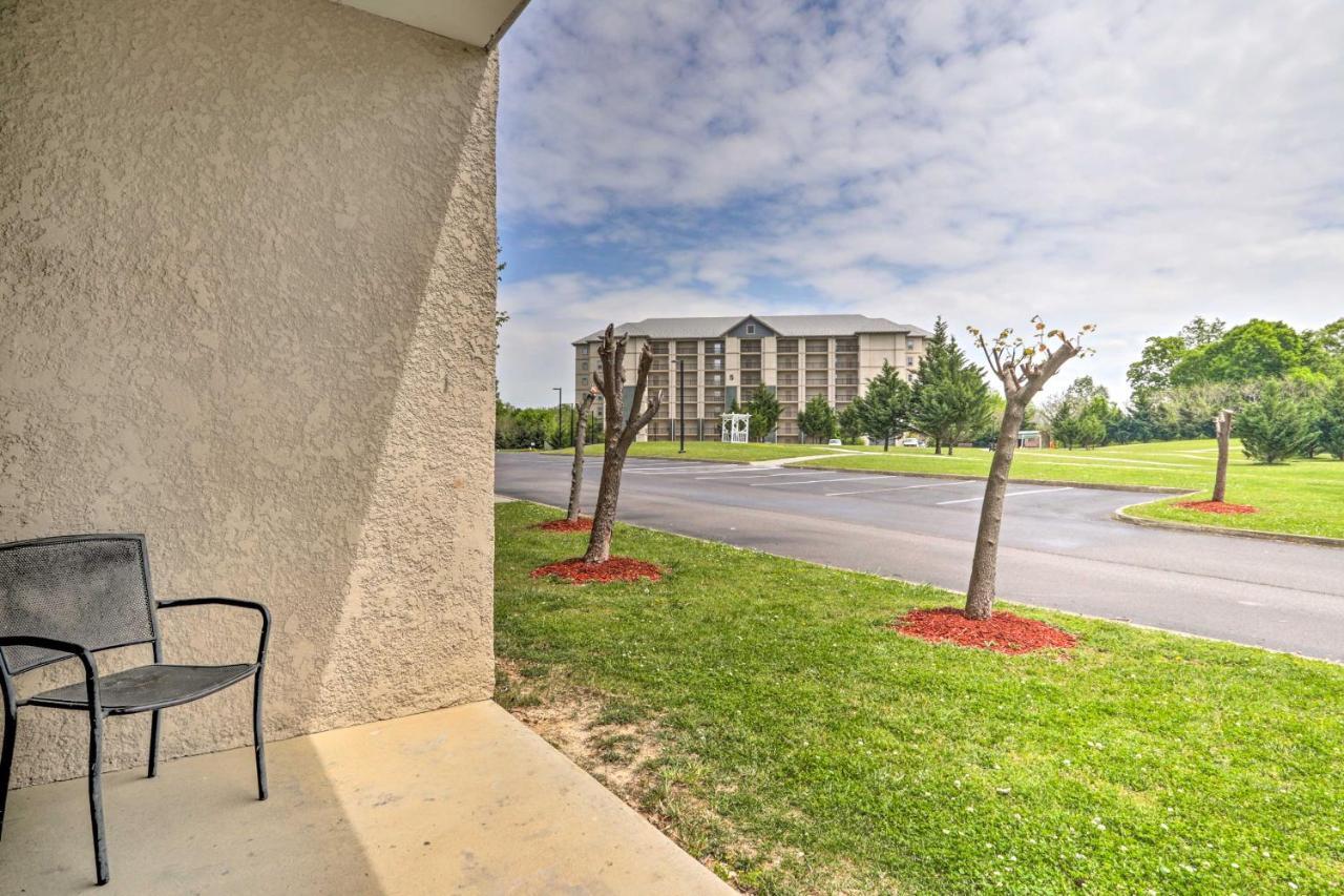 Downtown Pigeon Forge Condo With Pool Access! Exterior photo